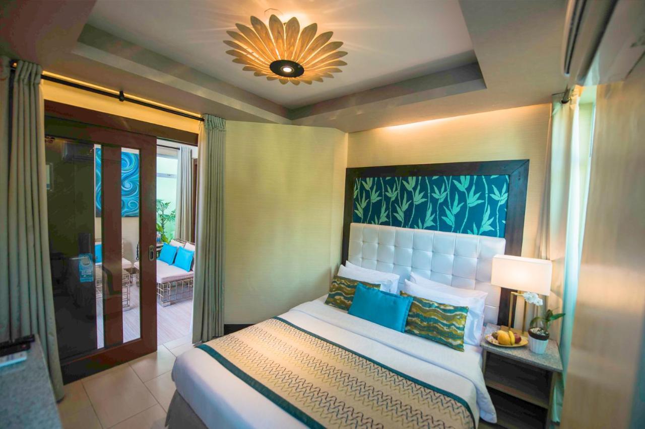 Acuatico Beach Resort & Hotel Inc. San Juan  Exterior photo