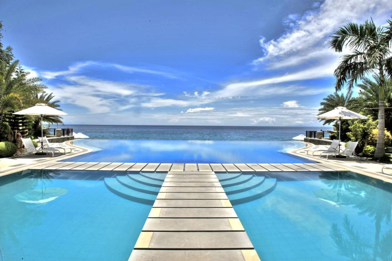 Acuatico Beach Resort & Hotel Inc. San Juan  Exterior photo
